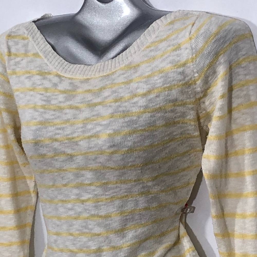 COLUMBIA scoop neck long sleeve sweater - Picture 4 of 8